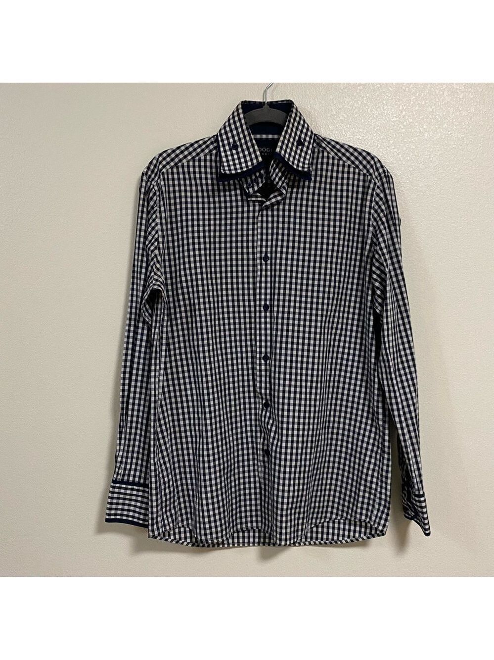 Coogi Collared Button Up Shirt Black blue plaid Size Medium